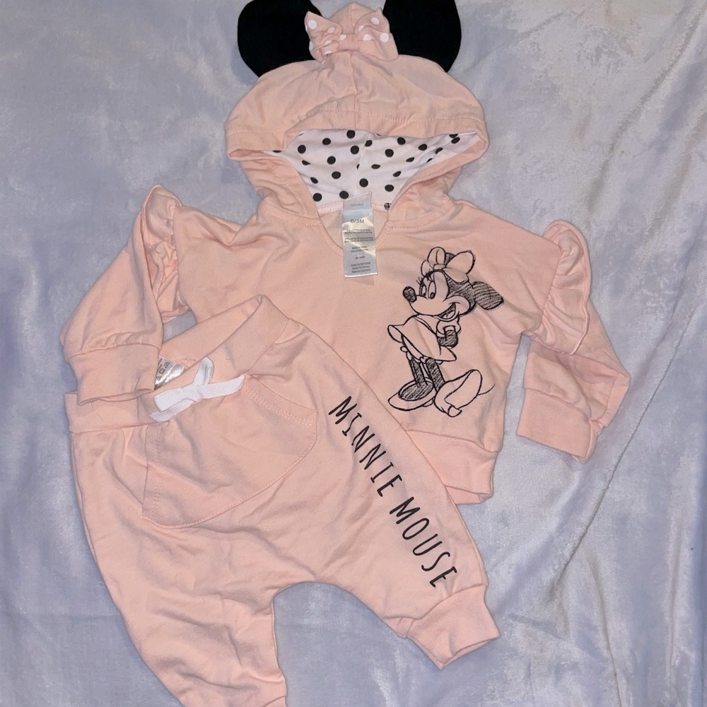 0-3 months Minnie Mouse jogger set